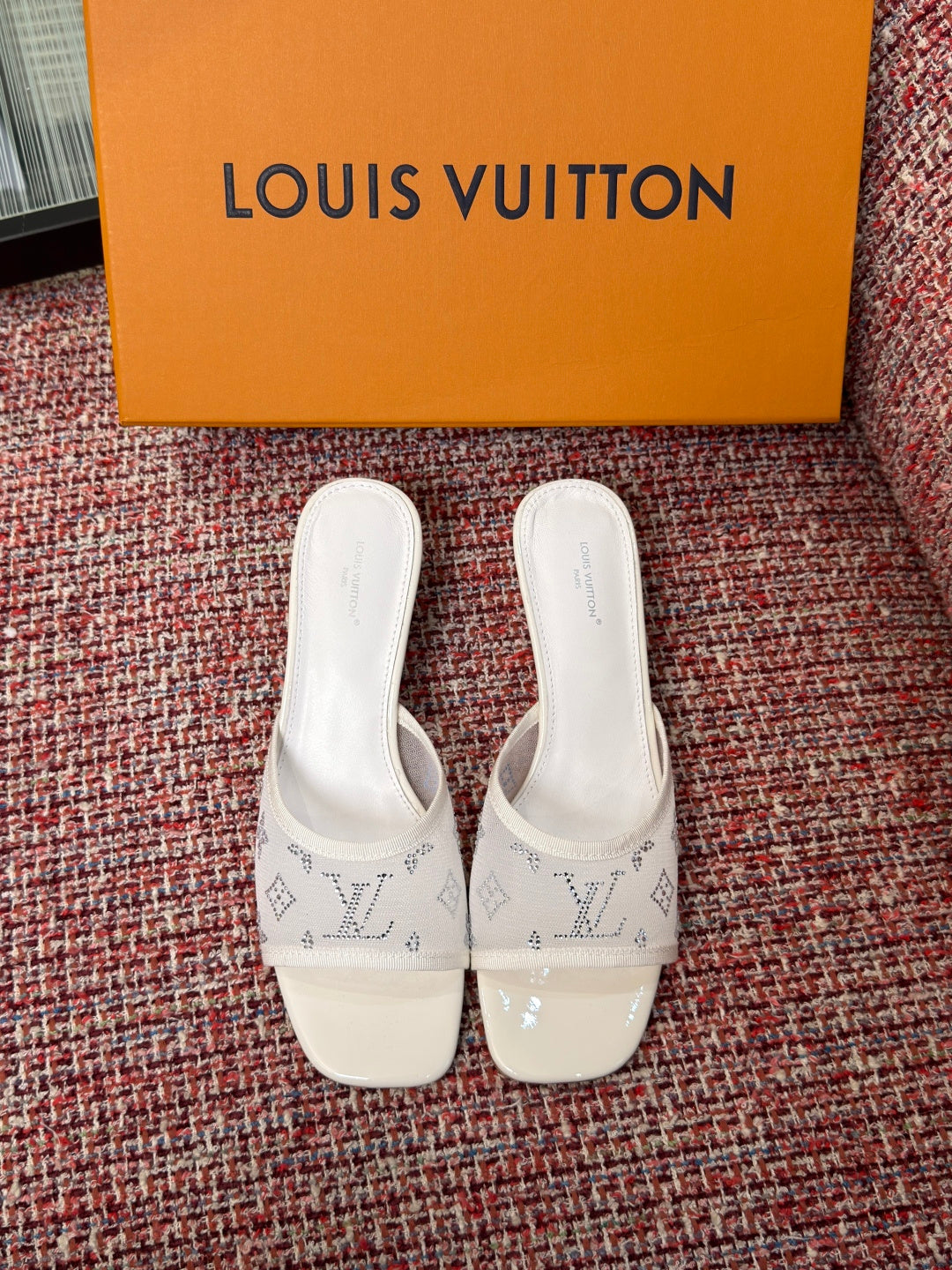 LU Slippers Sandals   Woman 3 Color 's