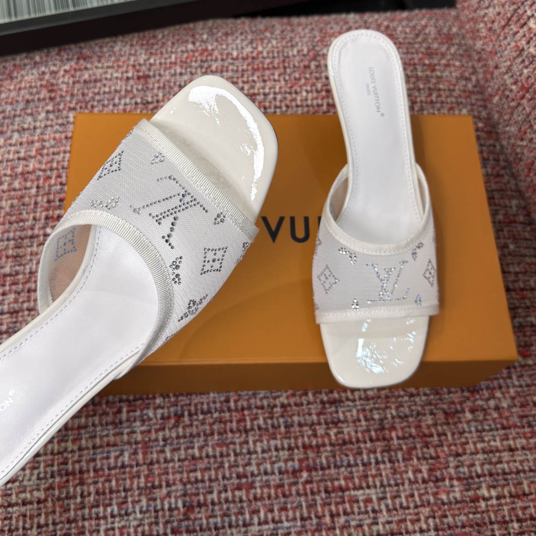LU Slippers Sandals   Woman 3 Color 's