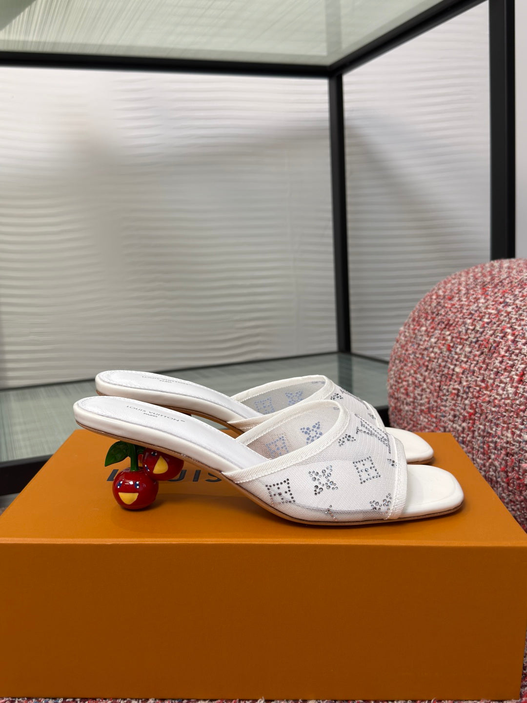 LU Slippers Sandals   Woman 3 Color 's