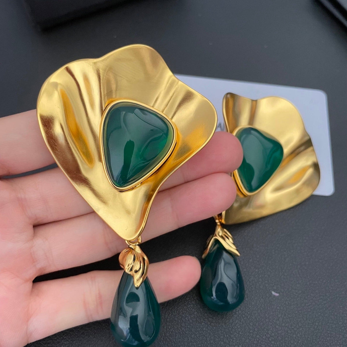 Y L  Fashion earrings