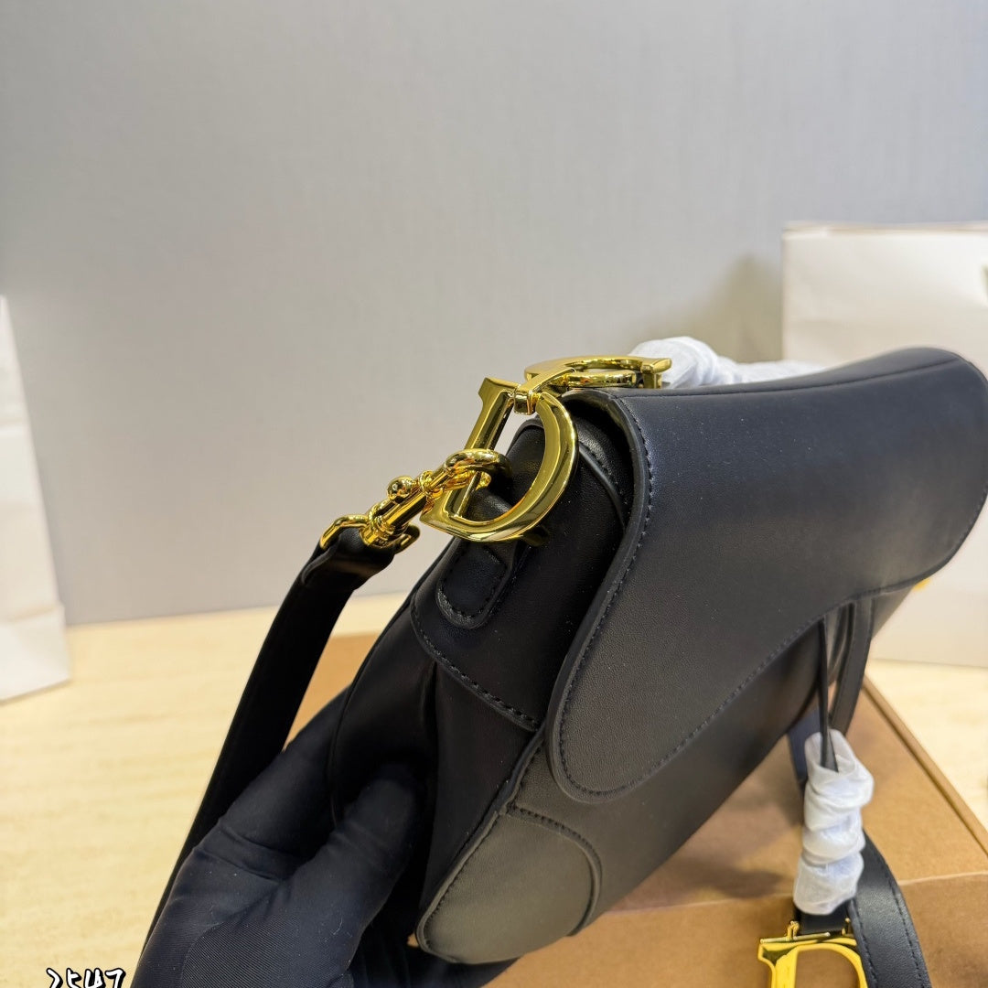 CHD Saddle Bag 5 Color's 24 cm