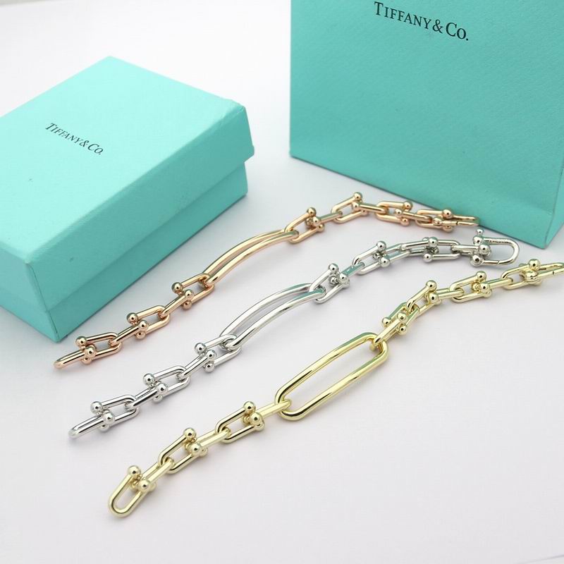 TIFF  Elongated Link Bracelet 3 Color's