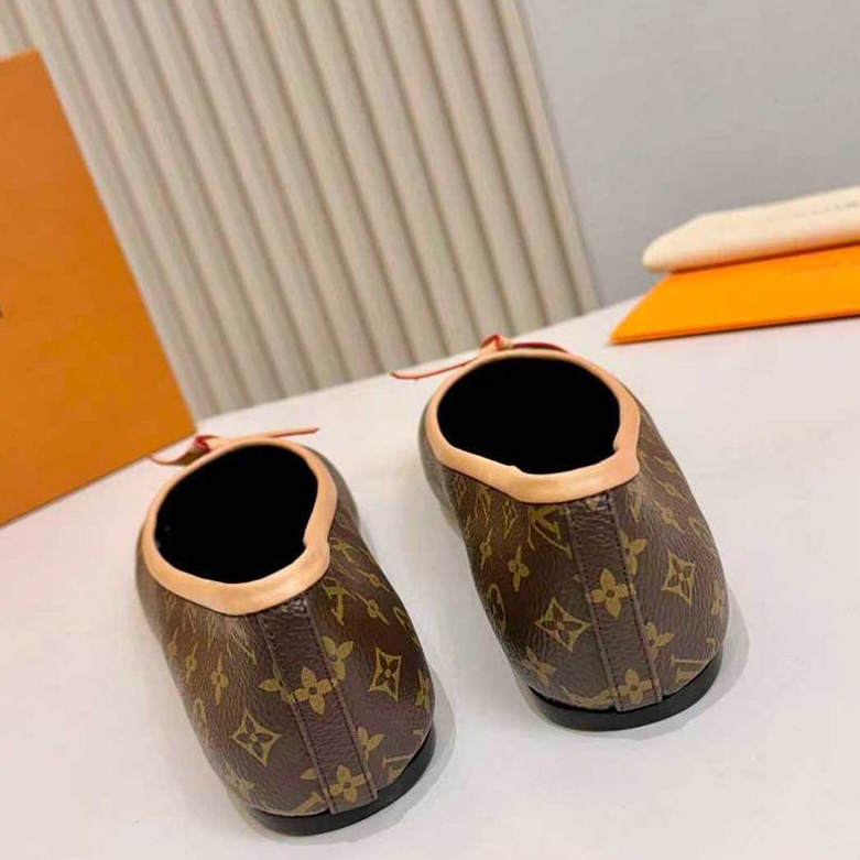 LU  shoes  flat Woman