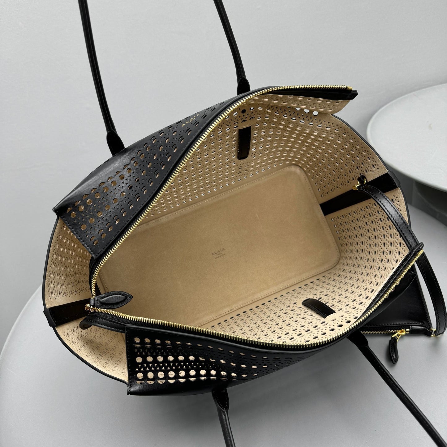 AL1A Neo Mina 32 Shoulder Bag 2 Color 's