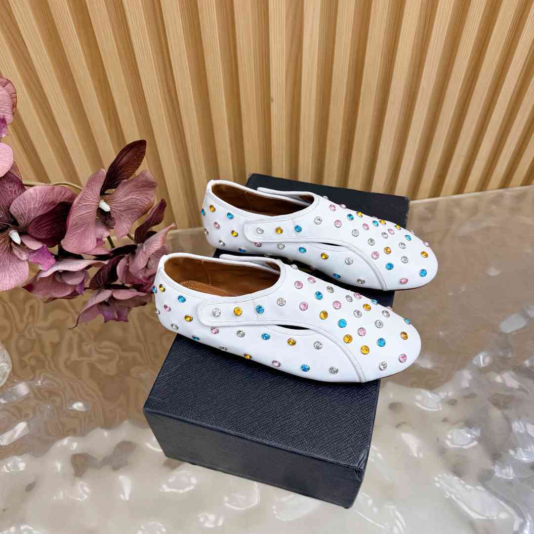 AL1A  shoes Woman 2 Color's