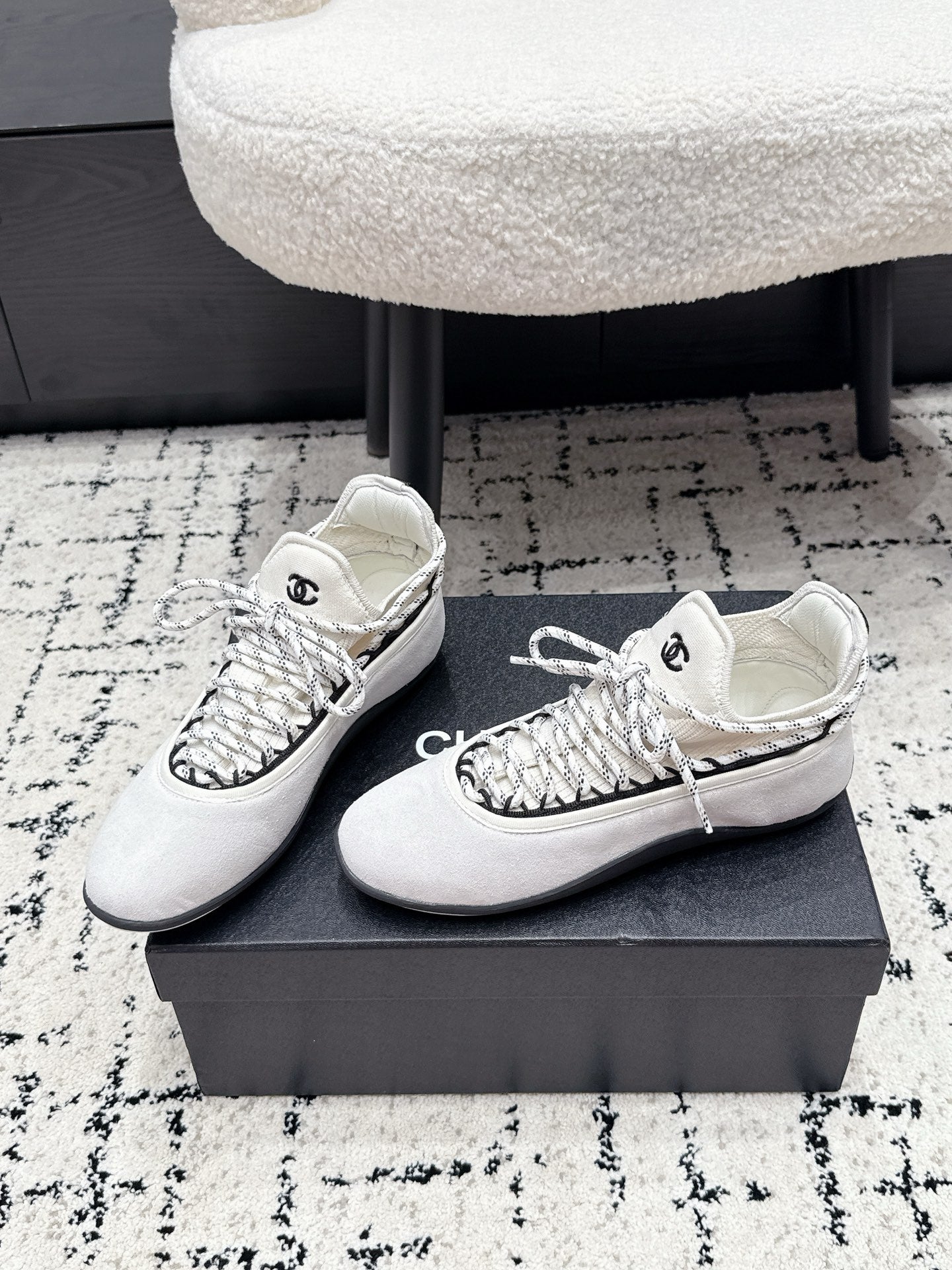 CHL  Sneakers Woman 2 Color's