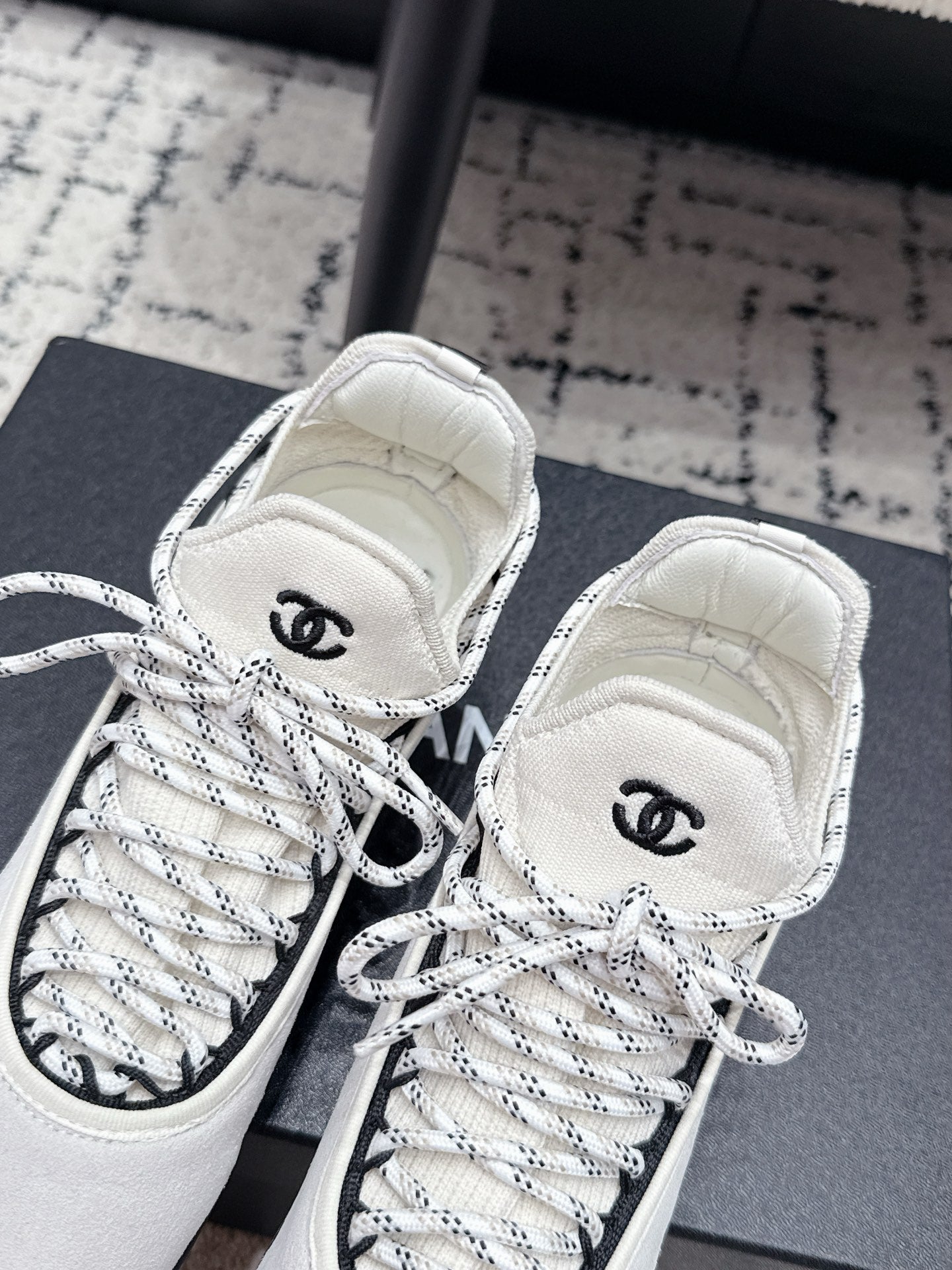 CHL  Sneakers Woman 2 Color's