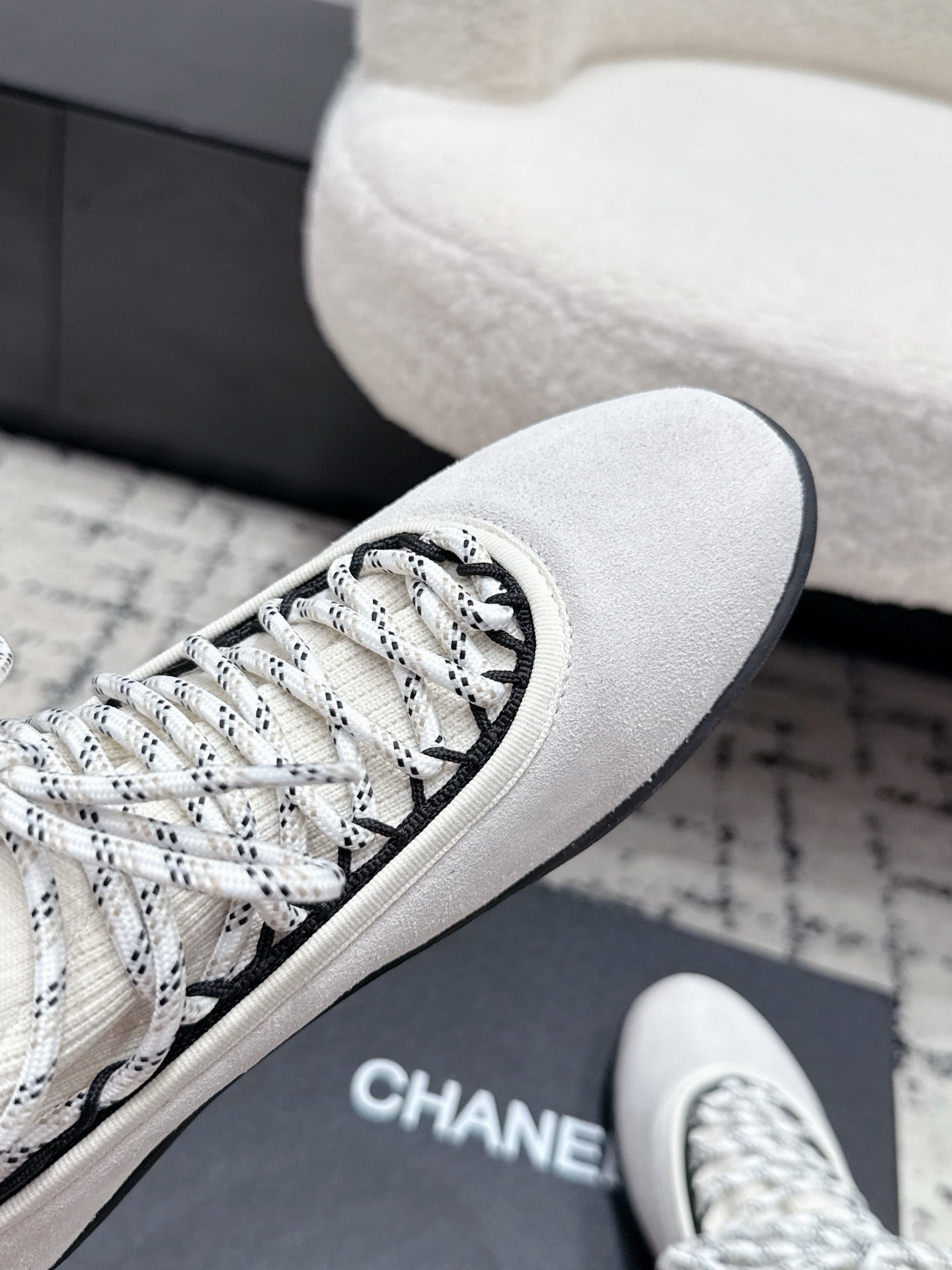 CHL  Sneakers Woman 2 Color's