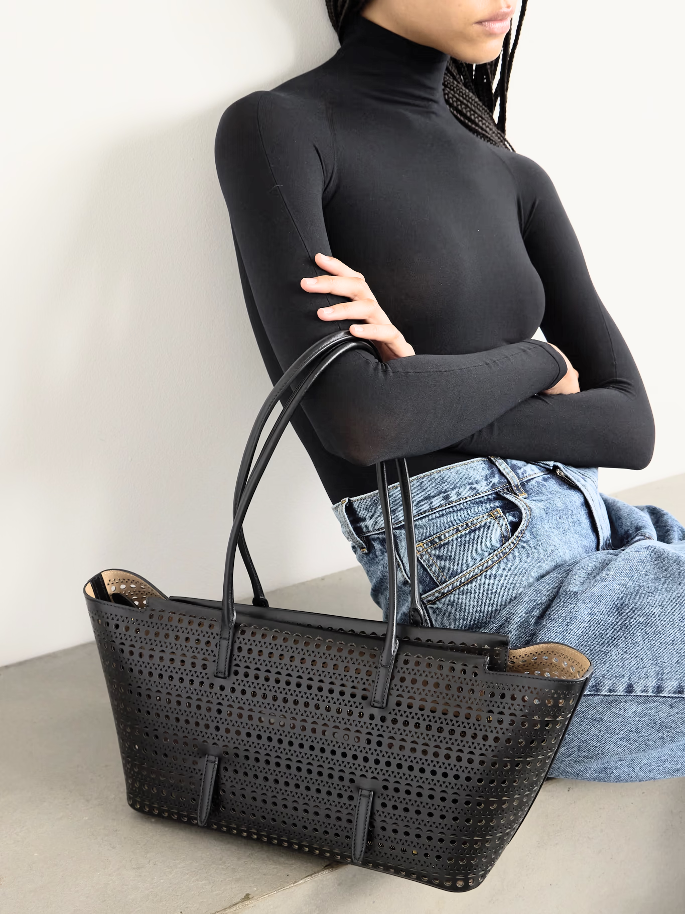 AL1A Neo Mina 32 Shoulder Bag 2 Color 's