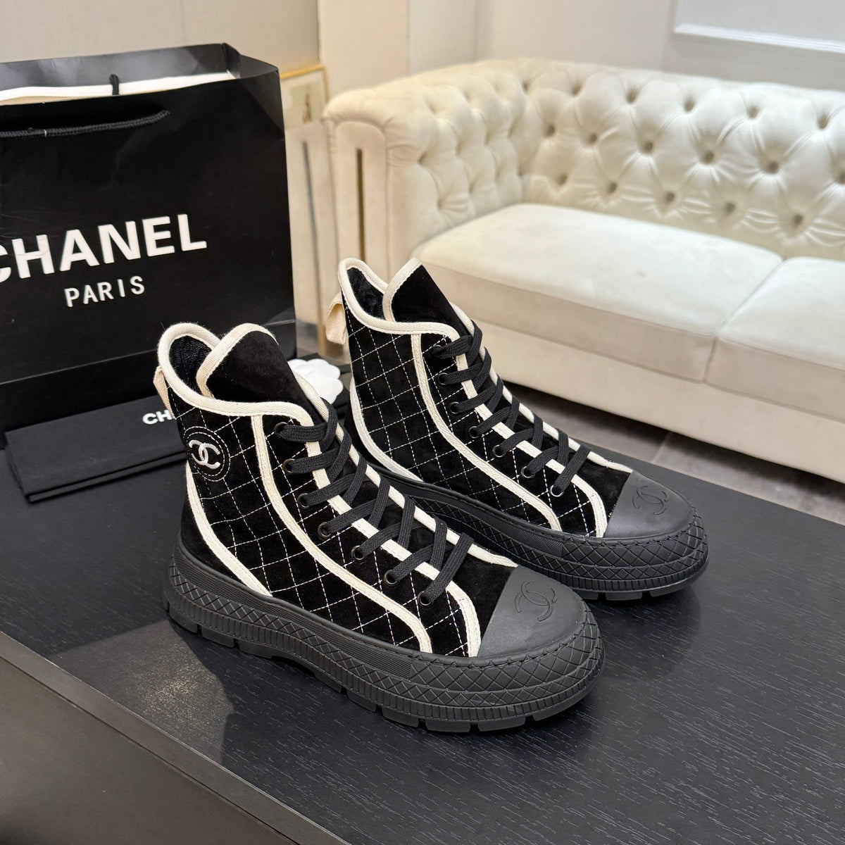 CHL woman  Sneakers High