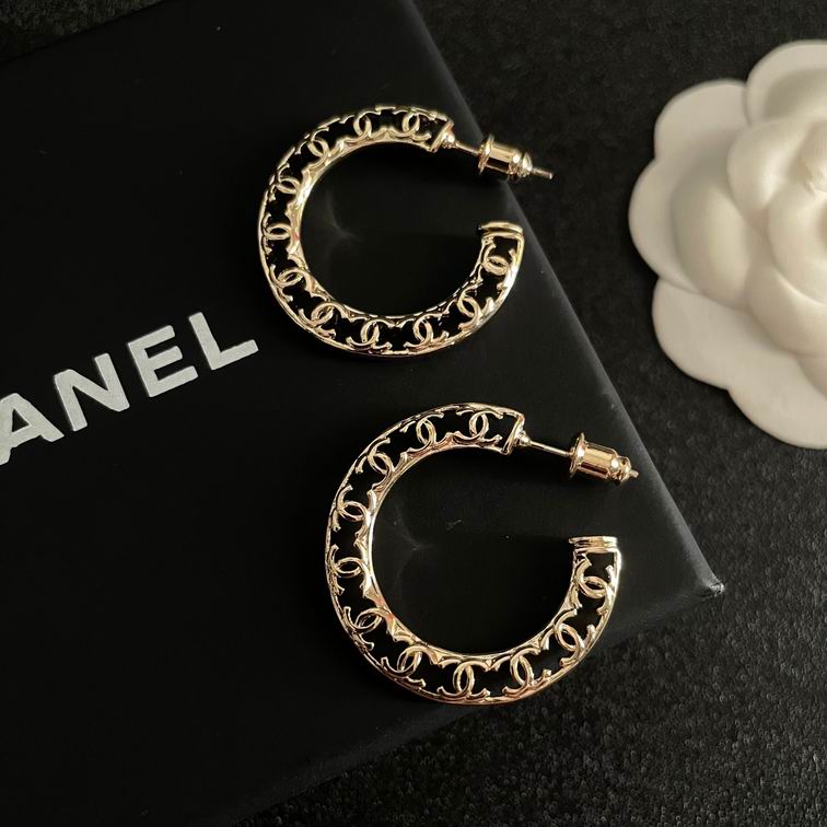 CHL  Fashion Earrings