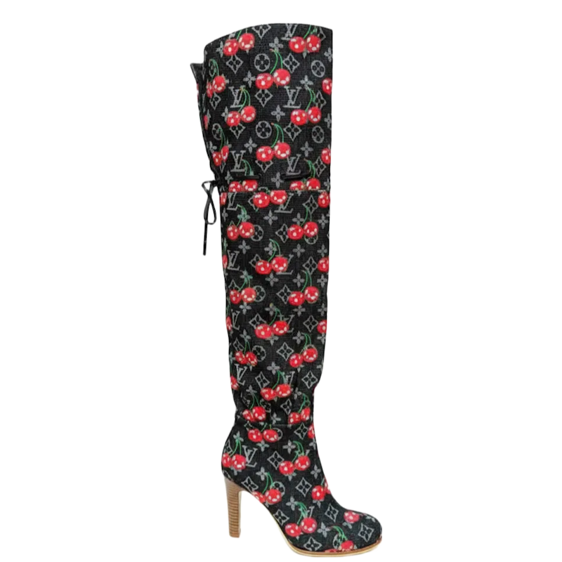 LV  Woman Boots Over knee 2 Color's 42
