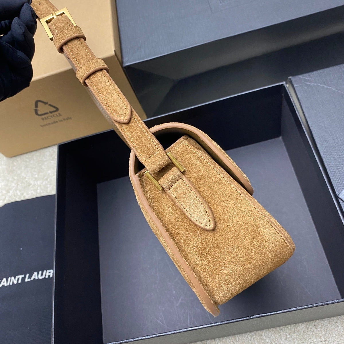 Y L  suede bag Small  19  cm