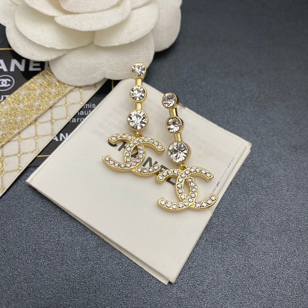 C H L Fashion earrings  SALE-min order required