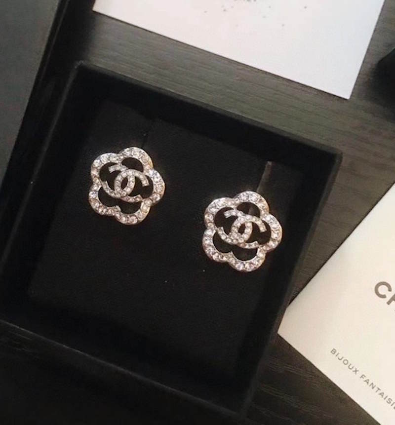 CHL  Fashion Earring