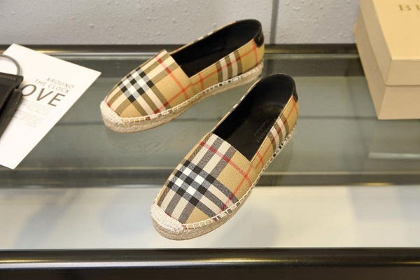 BURBBER Shoes  Sandal Woman