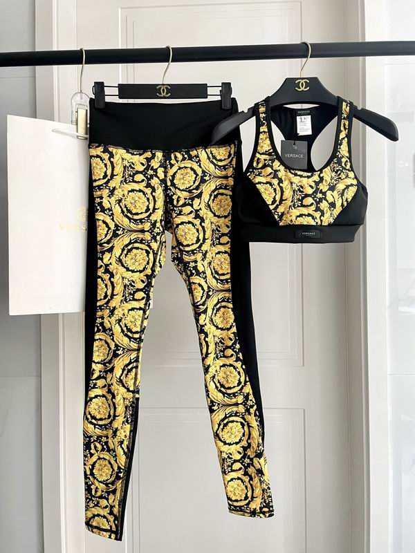 VRC  Sport Suits  Yoga alo Woman