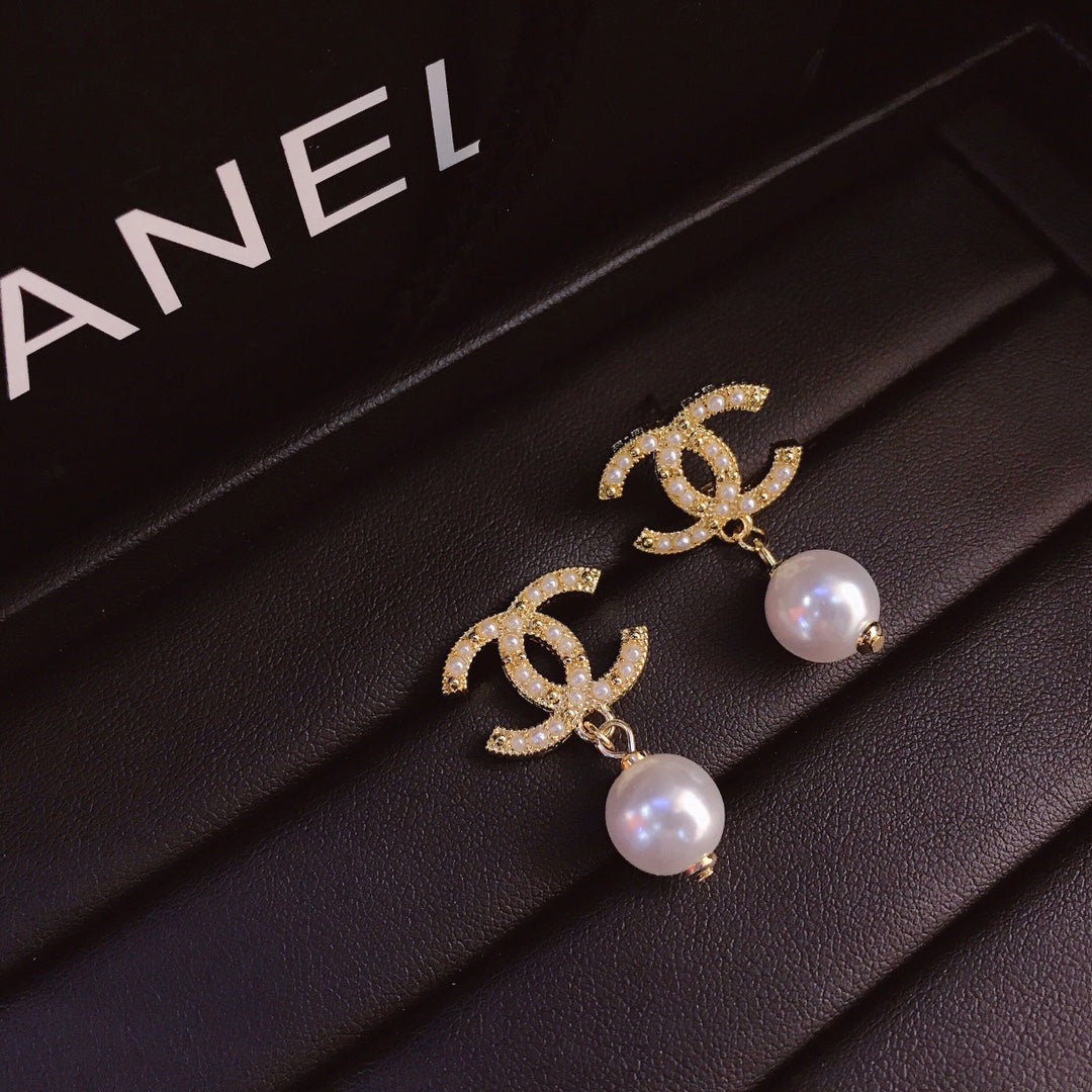 C H L Fashion earrings  SALE-min order required