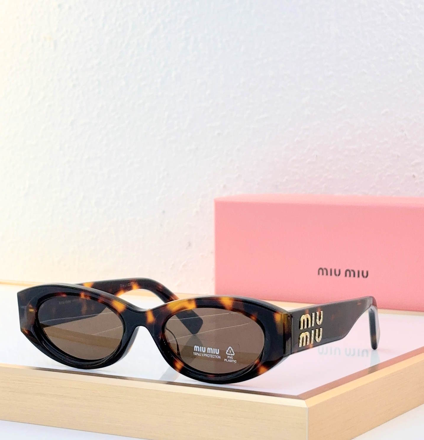 MIU MI  Sunglasses 5 Color's Sweeny