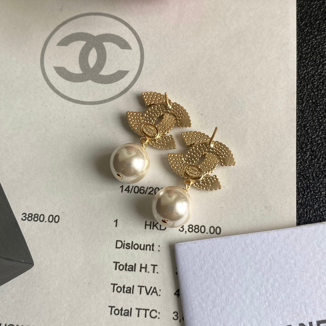 C H L Fashion earrings  SALE-min order required