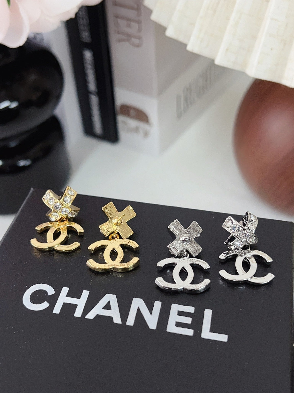 C H L Fashion earrings  SALE-min order required