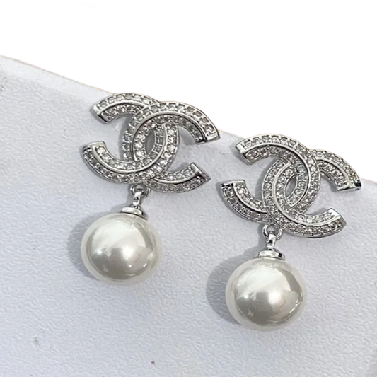 C H L Fashion earrings  SALE-min order required