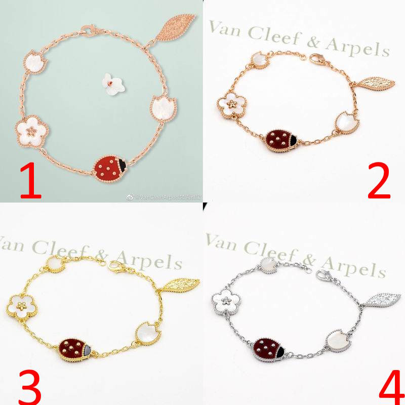 VAN C&A Fashion Bracelet 4 Color's