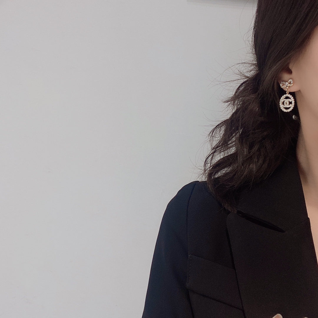 C H L Fashion earrings  SALE-min order required