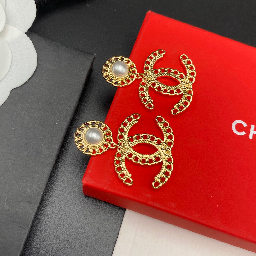 C H L Fashion earrings  SALE-min order required