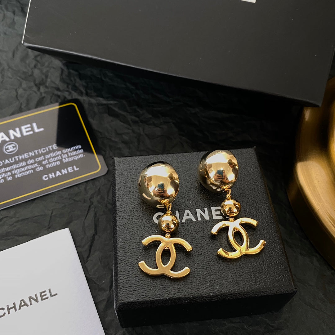 C H L Fashion earrings  SALE-min order required