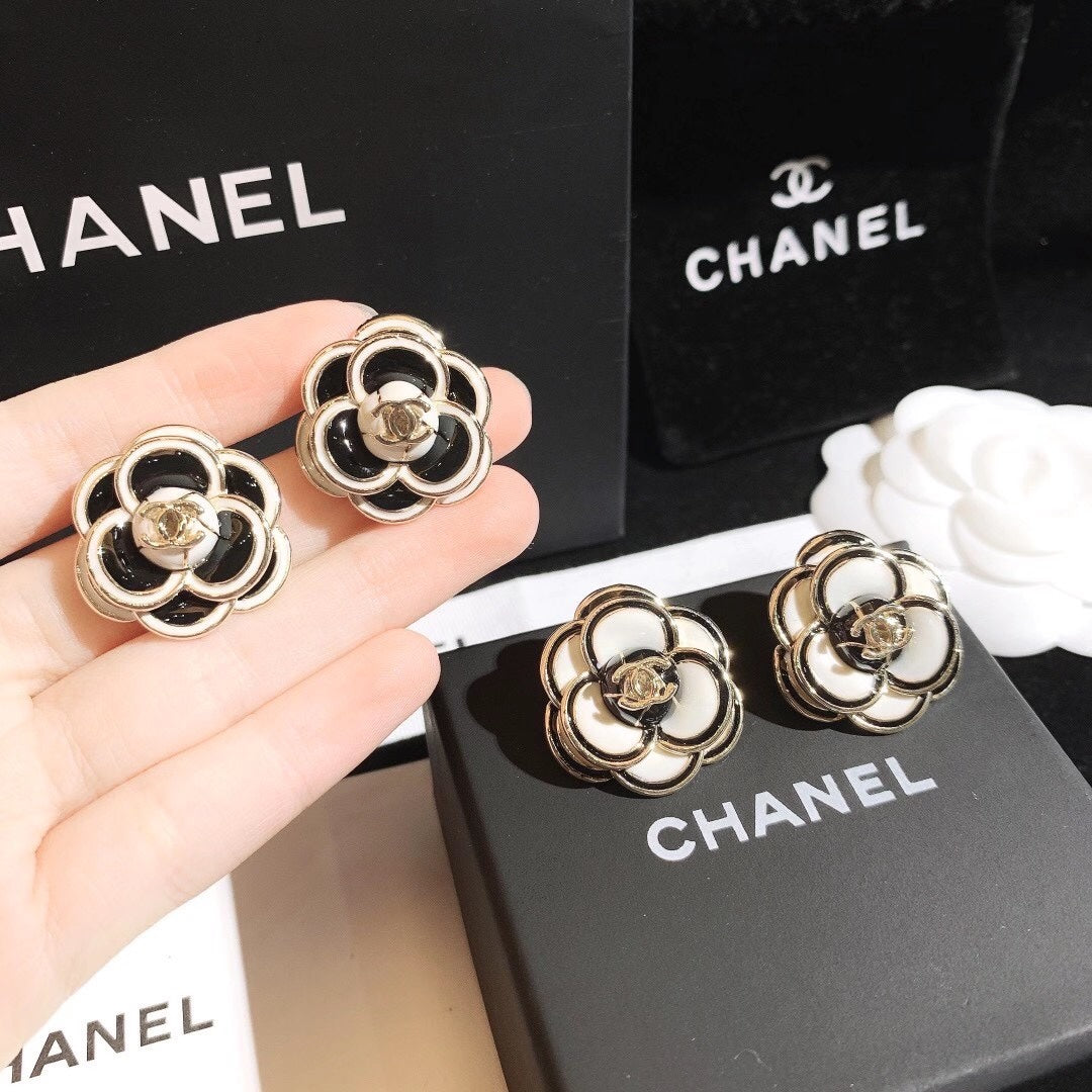 C H L Fashion earrings  SALE-min order required