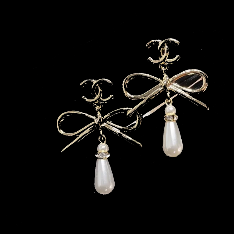 C H L Fashion earrings  SALE-min order required