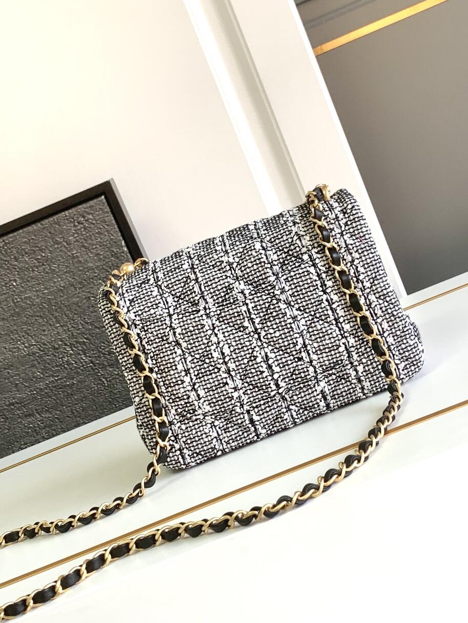 CHL Small Flap bag 20 cm Tweed