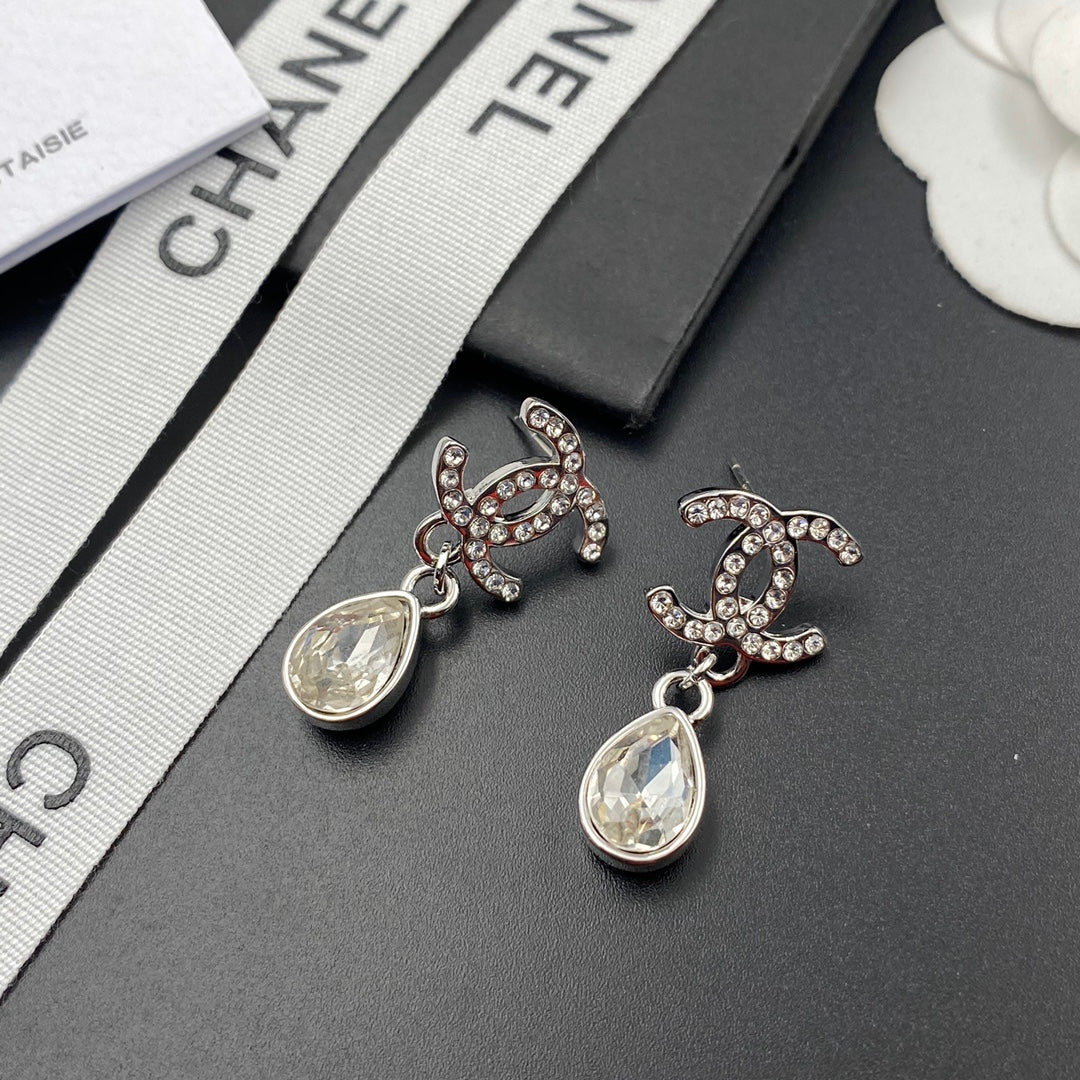 C H L Fashion earrings  SALE-min order required