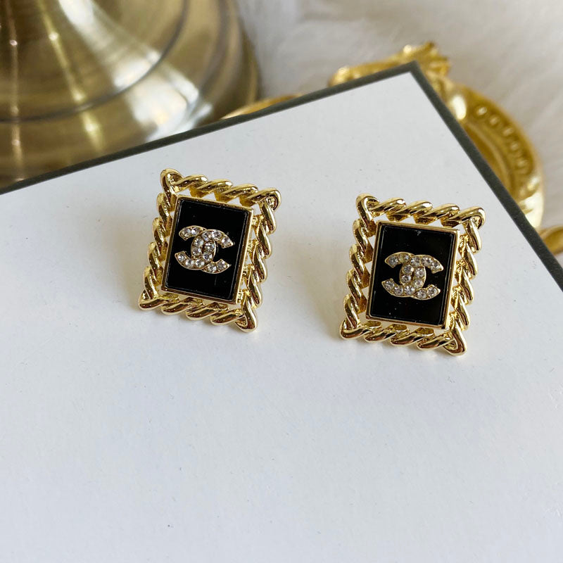 C H L Fashion earrings  SALE-min order required