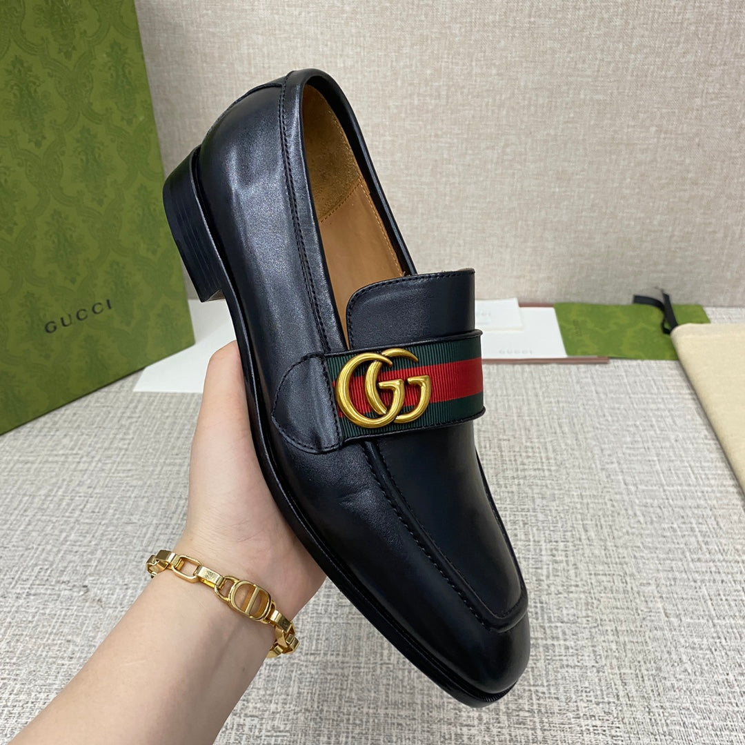 GU Man Shoes 46