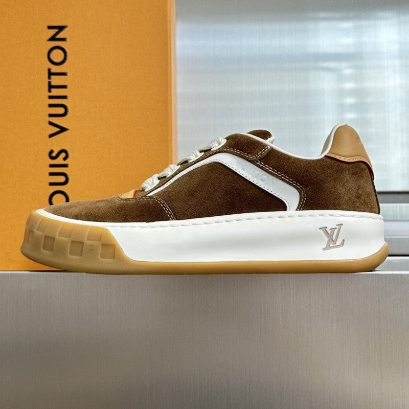 LU  Tilted Sneakers