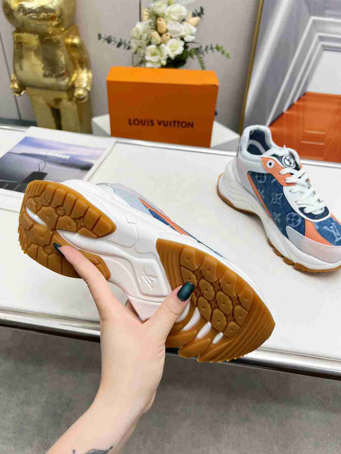 LU Sneakers Woman  runner