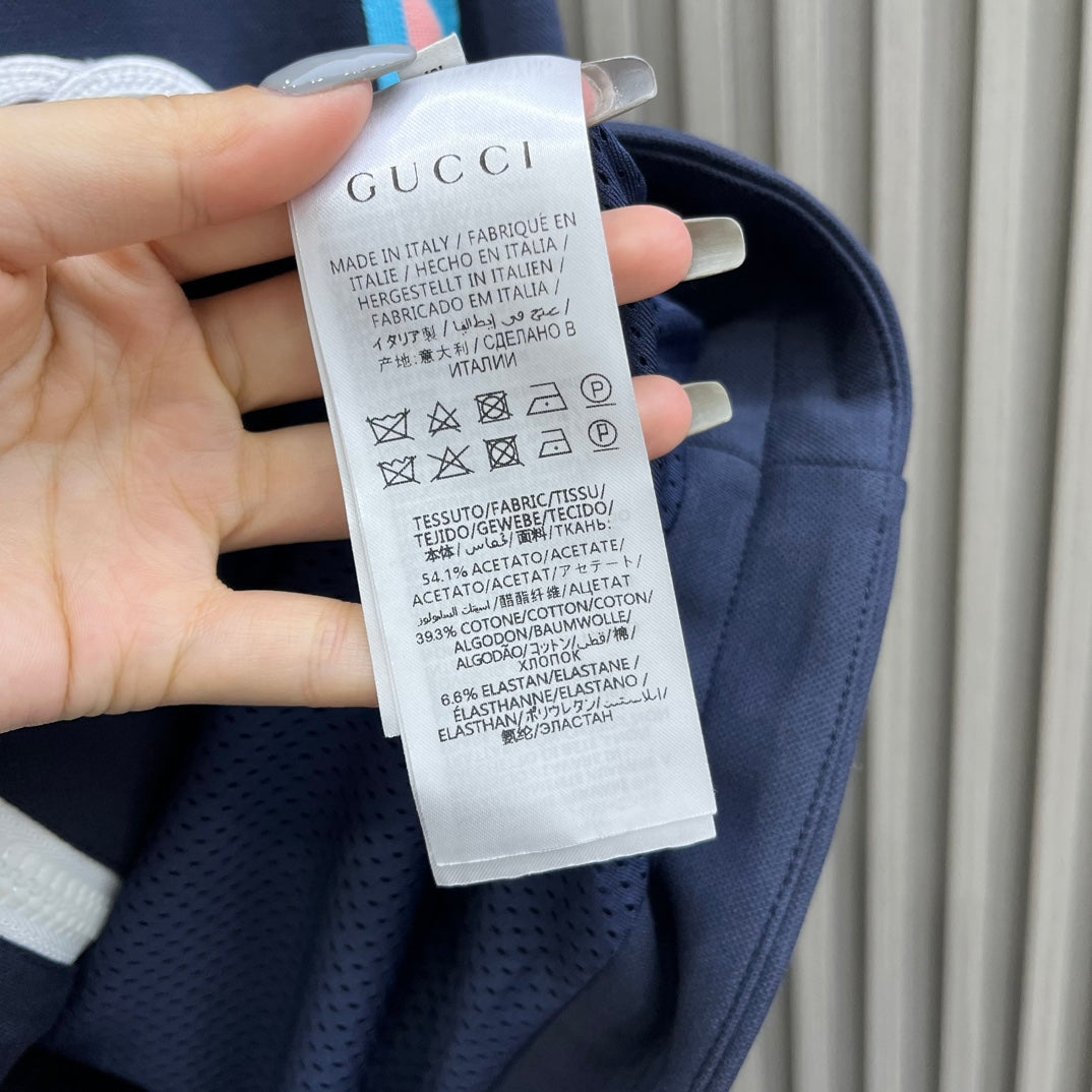 GU Sport Suits  Woman