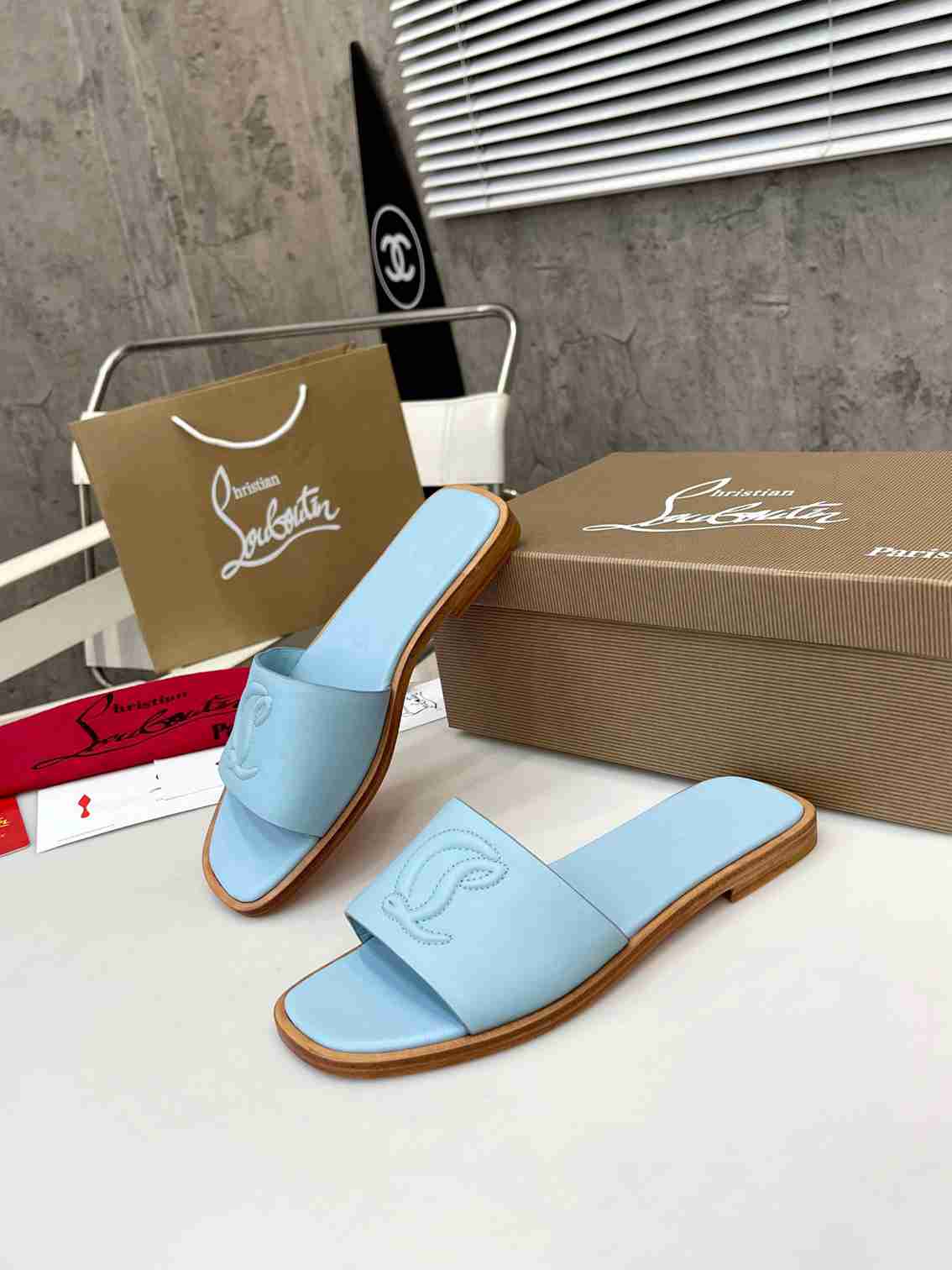 LABUTIN  Slippers Sandals 6 Color 's